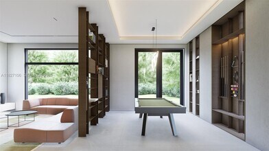 7740 School House Rd in Miami, FL - Building Photo - Building Photo