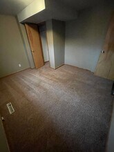 706 2nd Ave NW in Mandan, ND - Building Photo - Building Photo