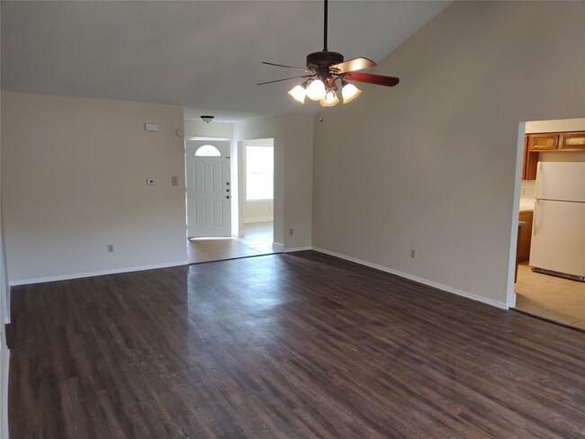 17726 Glenpatti Dr in Houston, TX - Foto de edificio - Building Photo