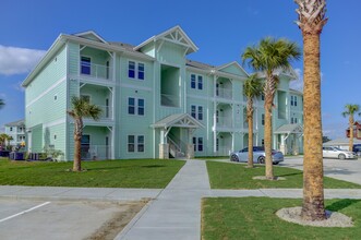 Pearl Point in Rockport, TX - Building Photo - Building Photo