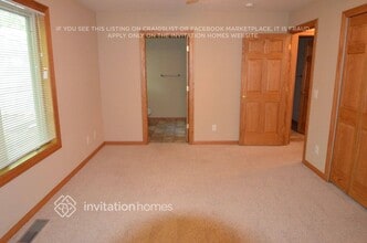 4536 Taylor St NE in Minneapolis, MN - Foto de edificio - Building Photo