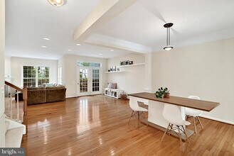 4035 Timber Oak Trl in Fairfax, VA - Building Photo - Building Photo