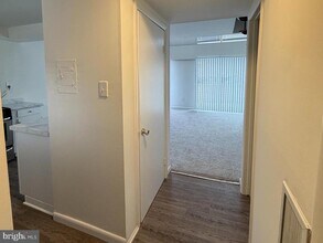 5485 Harpers Farm Rd in Columbia, MD - Building Photo - Building Photo