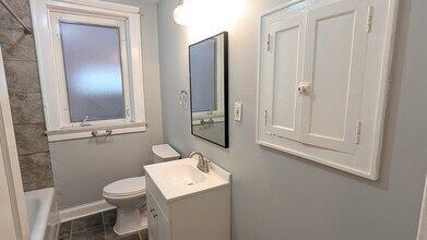 5042 Mardel Ave in St. Louis, MO - Building Photo - Building Photo