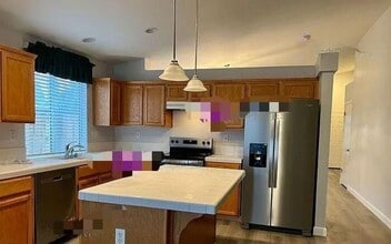 1135 Ranch Point Way in Antioch, CA - Building Photo - Building Photo