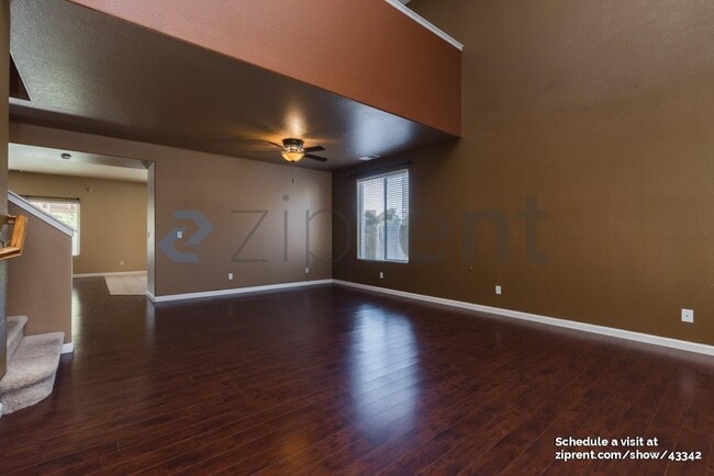 2422 Carson Ave in Clovis, CA - Building Photo - Building Photo