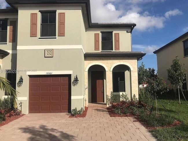 property at 10401 W 32nd Ln