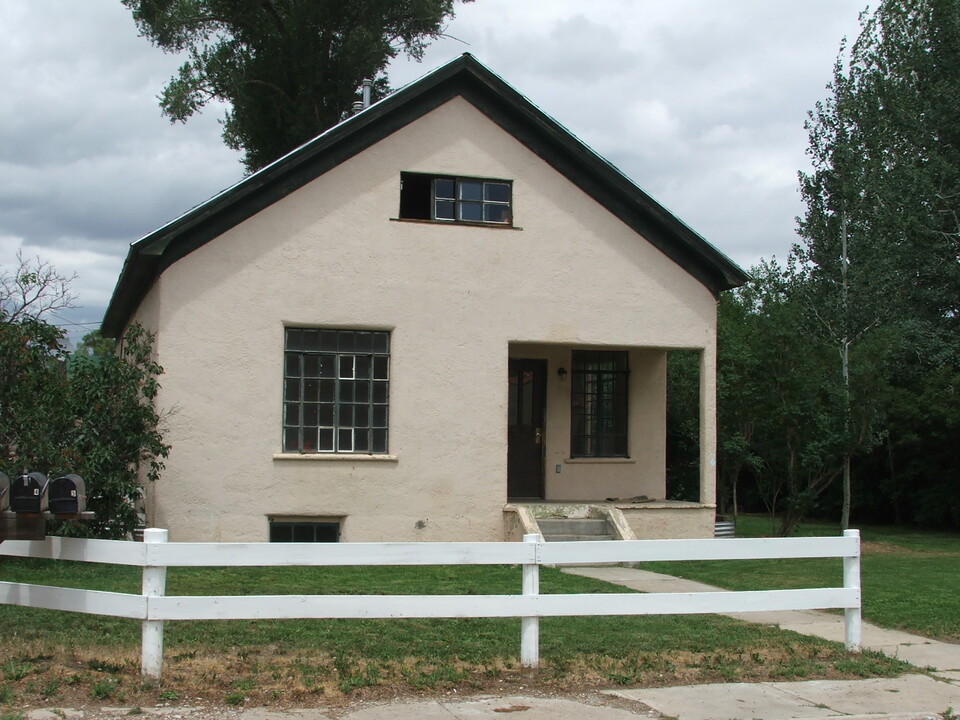 414 E Gothic Ave in Gunnison, CO - Building Photo