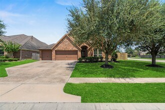 5335 Stoneridge Ct in Rosenberg, TX - Building Photo - Building Photo