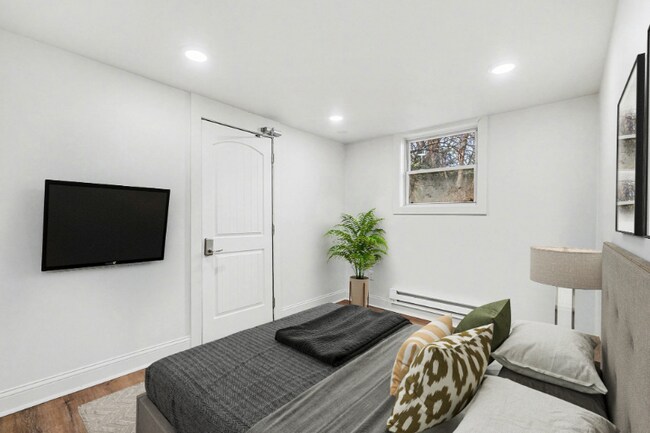 3337 Reading Rd in Cincinnati, OH - Foto de edificio - Building Photo