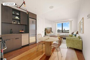 54 Noll St in Brooklyn, NY - Building Photo