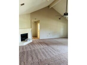 5731 Emrose Terrace in Dallas, TX - Building Photo - Building Photo