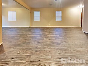 7107 W St Catherine Ave in Phoenix, AZ - Building Photo - Building Photo