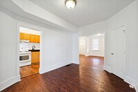 3106 Cliftmont Ave photo'