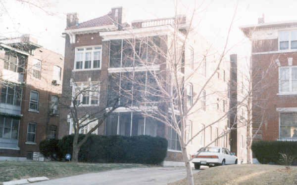 5142 Waterman Ave in St. Louis, MO - Building Photo