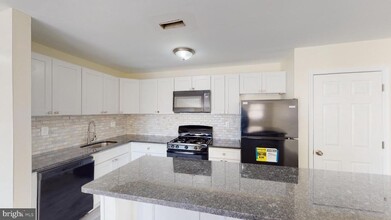 300 Broadway-Unit -A12 in Westville, NJ - Building Photo - Building Photo