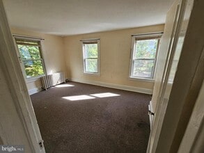 106 N Valley Rd in Paoli, PA - Building Photo - Building Photo