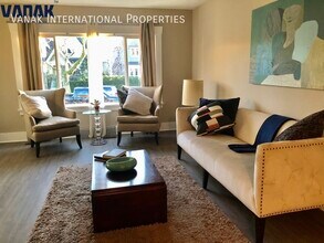 2887 W 15th Ave in Vancouver, BC - Building Photo - Building Photo