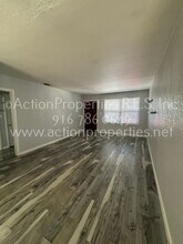 2524 Anna Way in Sacramento, CA - Building Photo - Building Photo