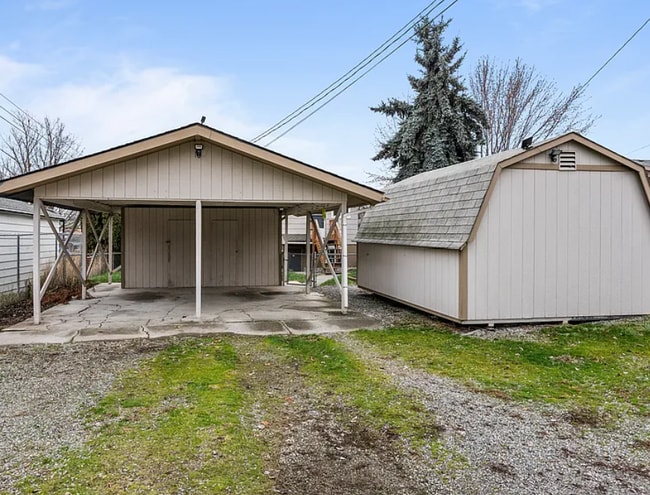 2119 E Columbia Ave in Spokane, WA - Building Photo - Building Photo