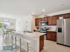 1009 Jacaranda Pkwy E in Cape Coral, FL - Building Photo - Building Photo