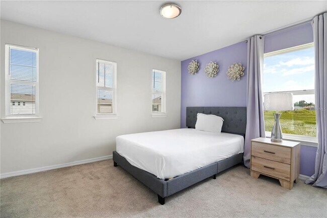 294 Aberdeen St in Davenport, FL - Foto de edificio - Building Photo
