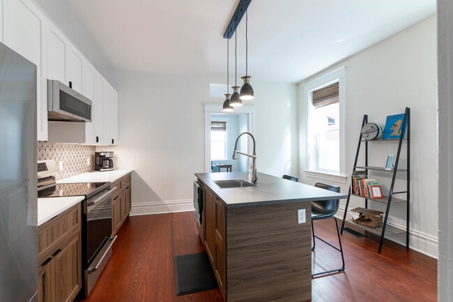 property at 2911 Brannon Ave