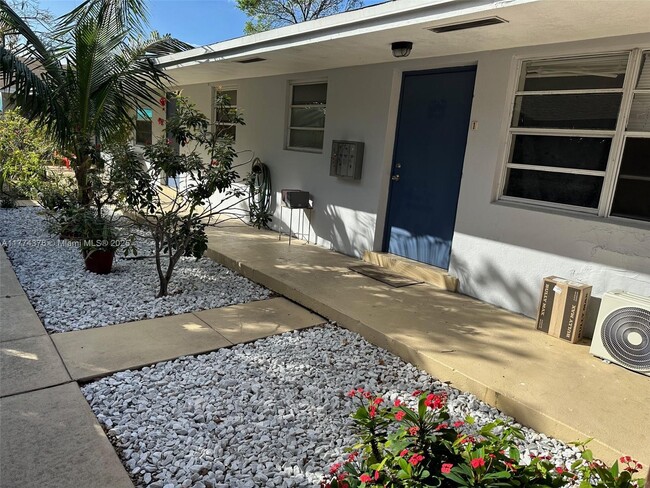 1105 NE 5th Terrace in Fort Lauderdale, FL - Building Photo - Building Photo