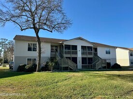 1600 Big Tree Rd in South Daytona, FL - Building Photo