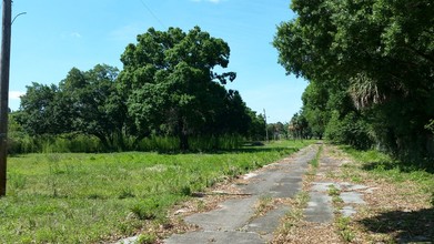 Bayou Mobile Home Park in Gibsonton, FL - Building Photo - Building Photo