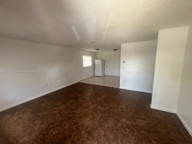 440 Las Palmas Cir in Avon Park, FL - Building Photo - Building Photo
