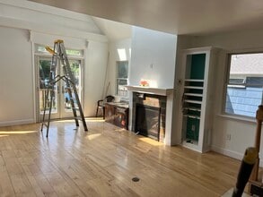 7 Lakeview Trail in Byram Township, NJ - Building Photo - Building Photo