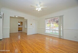 1418 E St in Sparks, NV - Building Photo - Building Photo