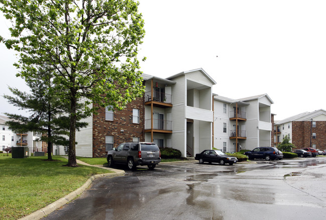 Bayside Commons Apartments in Hilliard, OH - Building Photo - Building Photo