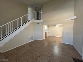 9696 Gunsmith Dr in Las Vegas, NV - Building Photo - Building Photo