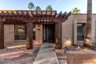 4912 E Ludlow Dr in Scottsdale, AZ - Building Photo - Building Photo