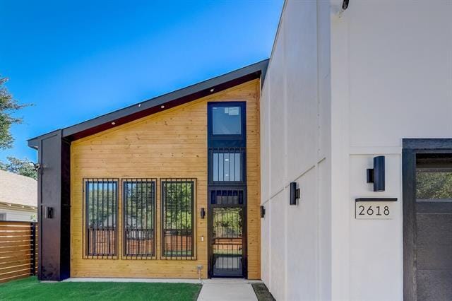 2618 Carpenter Ave in Dallas, TX - Building Photo - Building Photo