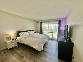 6386 Caminito Marcial in San Diego, CA - Building Photo - Building Photo