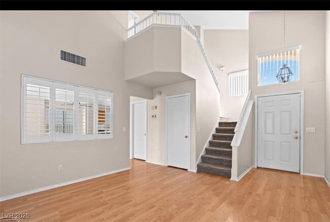 1813 Navajo Lake Way in Las Vegas, NV - Building Photo - Building Photo