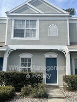 2348 Lake Woodberry Cir in Brandon, FL - Building Photo