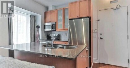 539 Jarvis St in Toronto, ON - Building Photo - Building Photo