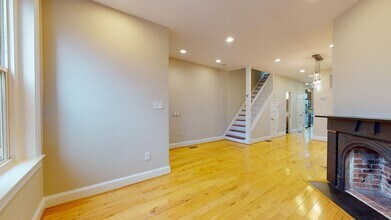 1517 D St SE in Washington, DC - Building Photo - Building Photo