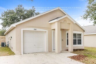 341 Rollins Dr in Davenport, FL - Foto de edificio - Building Photo