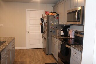 18454 Elkwood Dr in Gulfport, MS - Building Photo - Building Photo