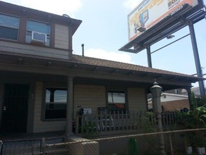 680-686 E 30th St in National City, CA - Foto de edificio - Building Photo