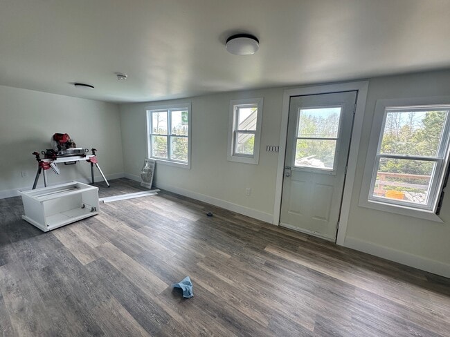 25 Heartz Rd in Charlottetown, PE - Building Photo - Building Photo