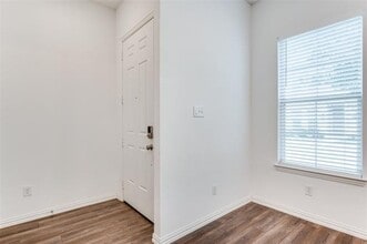 9912 Schramm St in Irving, TX - Building Photo - Building Photo