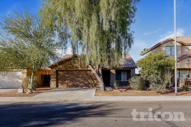 property at 2114 S 114th Ln