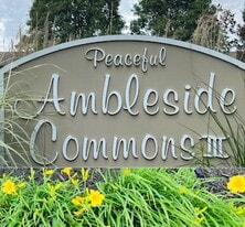 Ambleside Commons in Columbus, OH - Building Photo