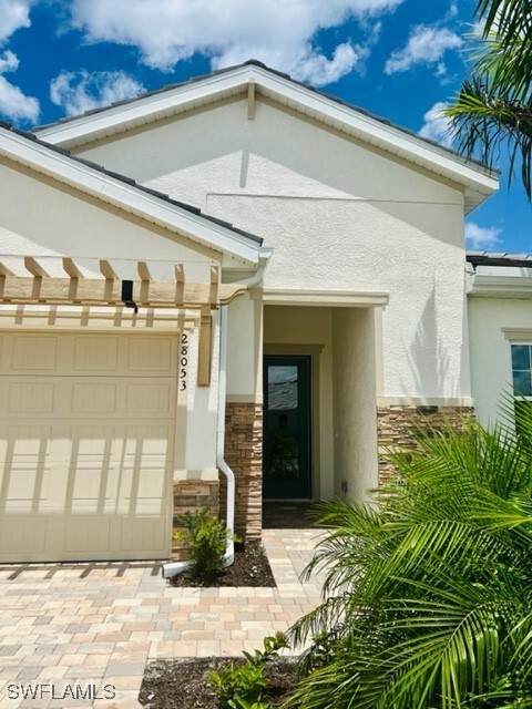 28053 Captiva Shell Lp in Bonita Springs, FL - Foto de edificio - Building Photo